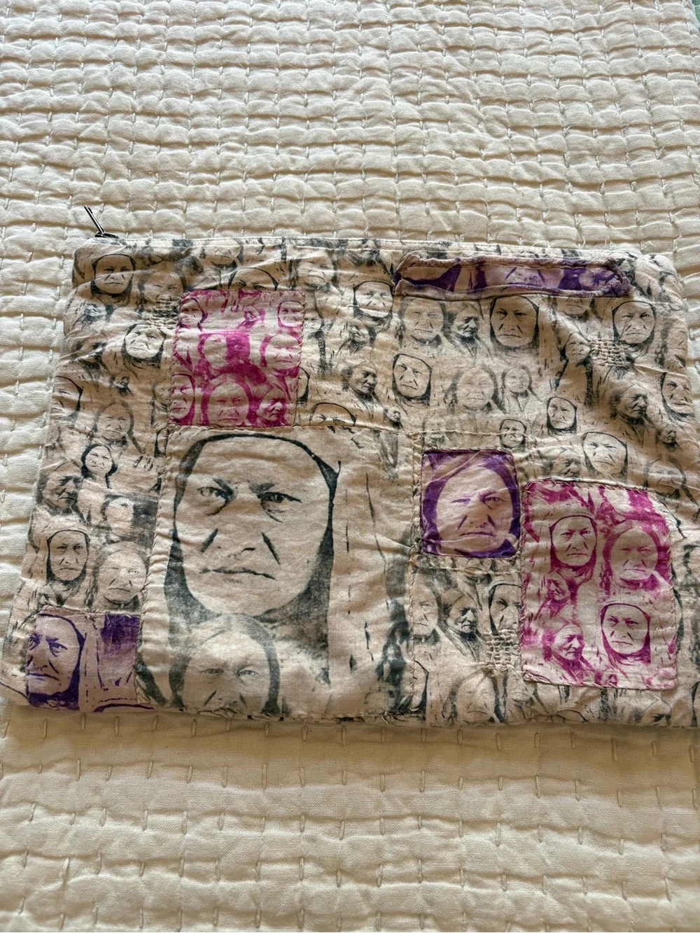 Magnolia Pearl Sitting Bull Pouch